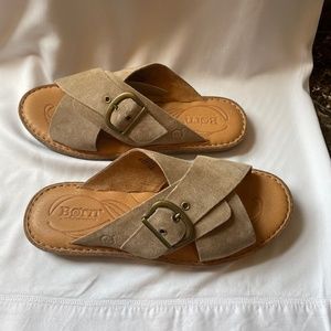 Born sandals